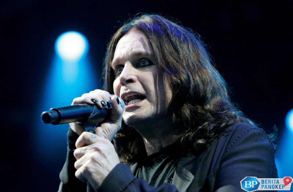 ozzy-osbourne-wafat-kala-sang-pangeran-kegelapan-tiba-di-keabadian