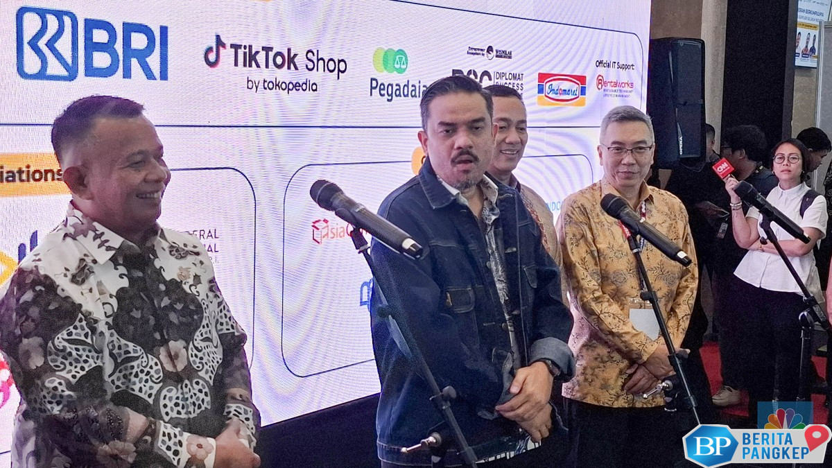 ribuan-umkm-kumpul-dan-jualan-di-gedung-smesco-bidik-transaksi-rp-3-t