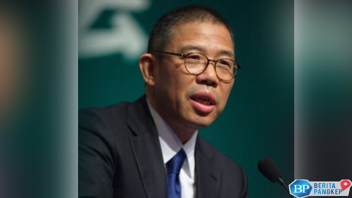 sosok-penjual-air-mineral-yang-punya-harta-rp986-triliun