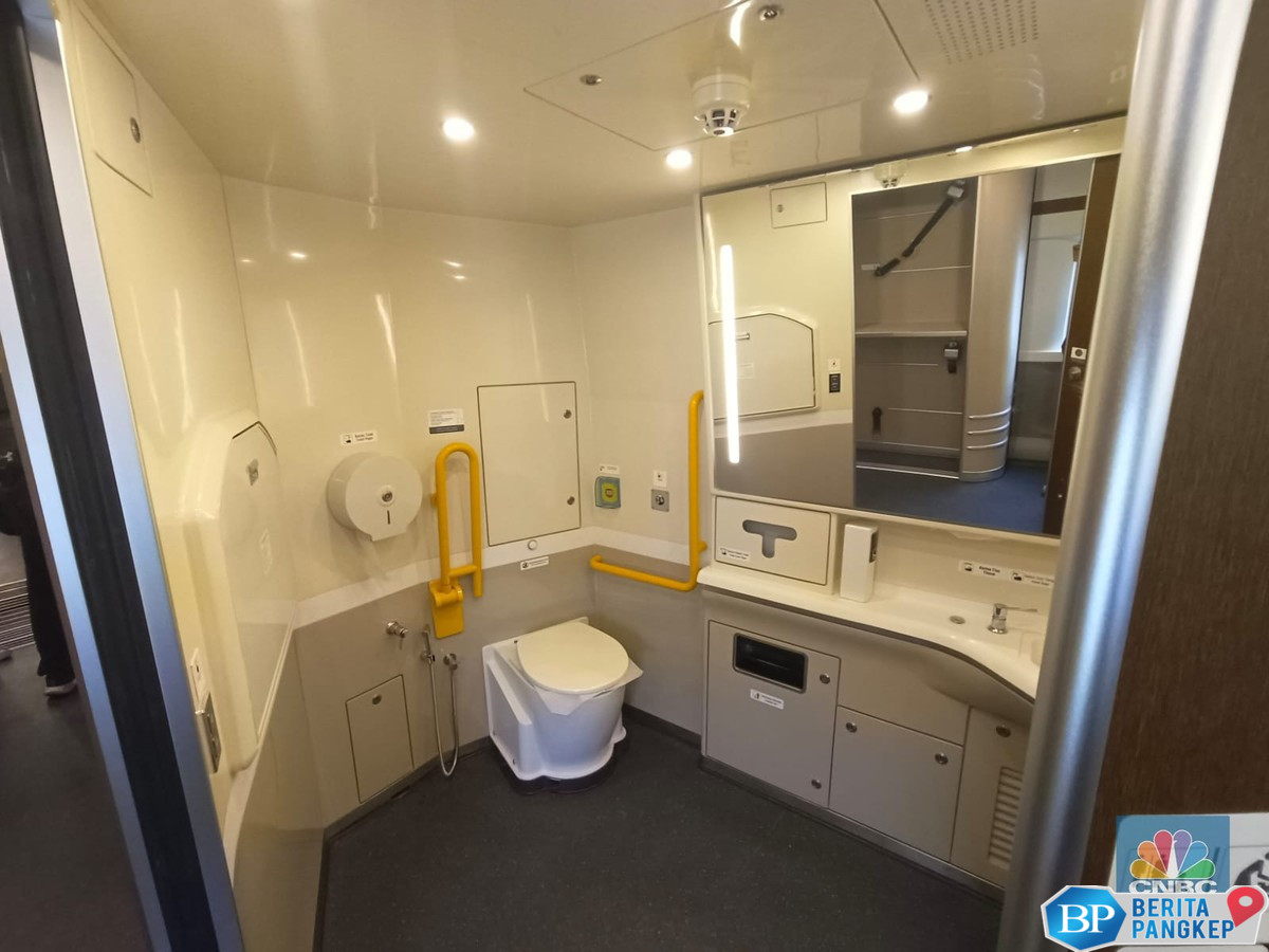 toilet-duduk-atau-jongkok-mana-yang-lebih-sehat