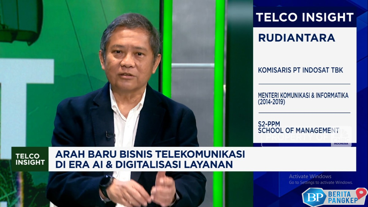 video-eks-menkominfo-bongkar-cara-bisnis-telco-bisa-melesat-pakai-ai