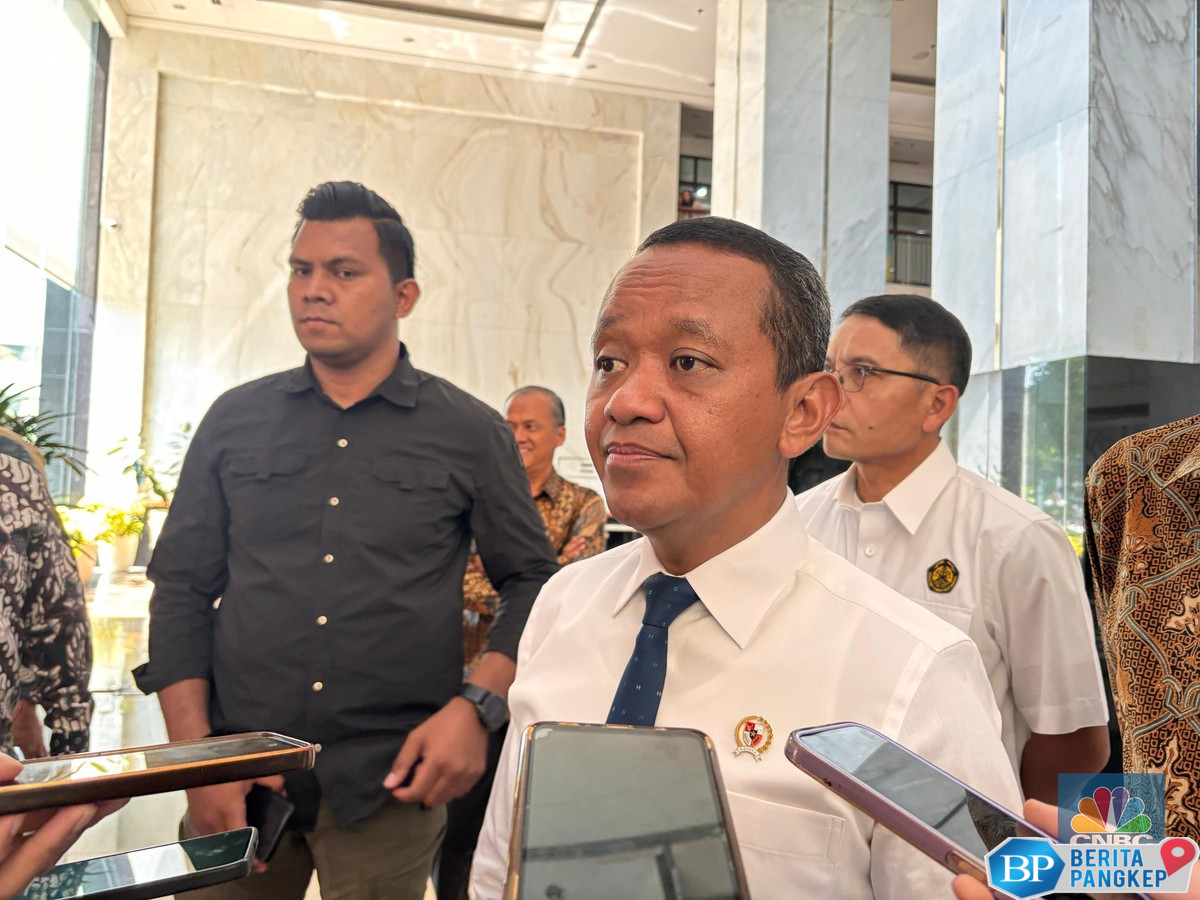 bahlil-ungkap-ri-sudah-pasok-bahan-baku-baterai-mobil-tesla-di-as