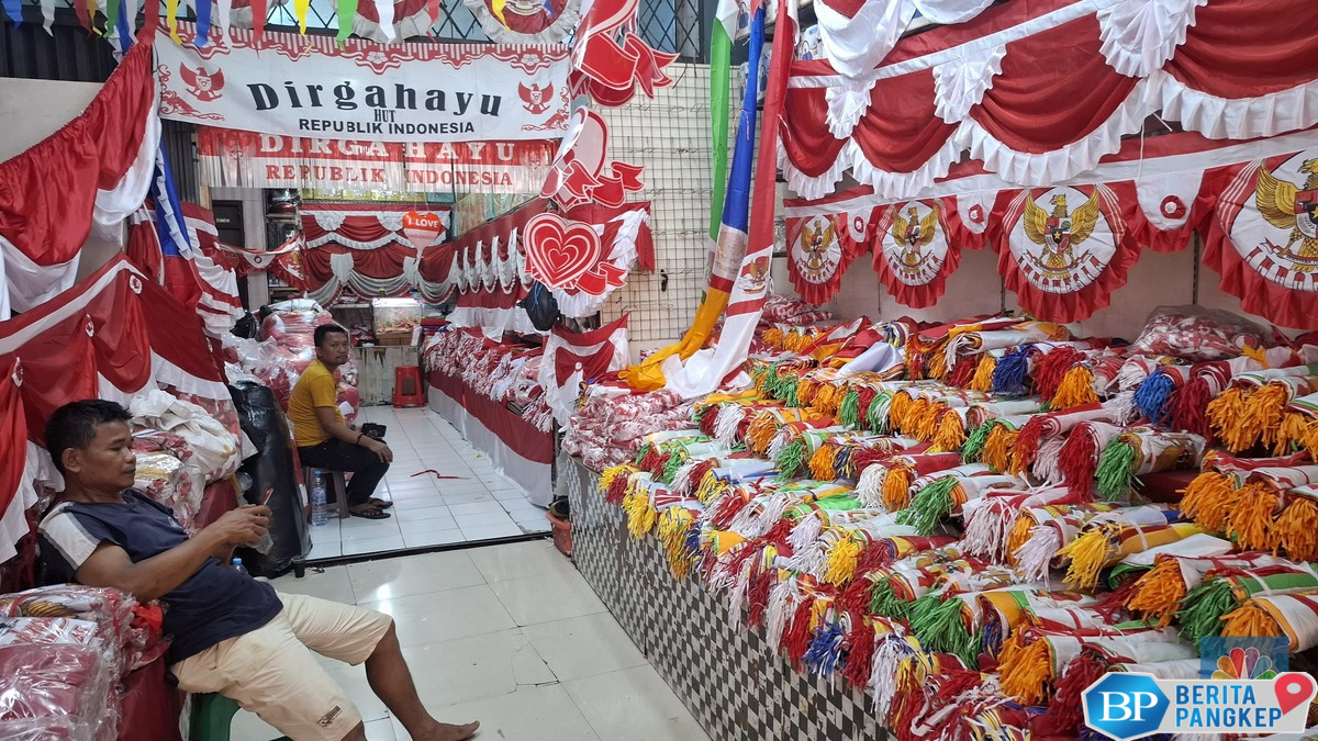 jelang-agustusan-begini-nasib-pedagang-baju-adat-di-pasar-tanah-abang