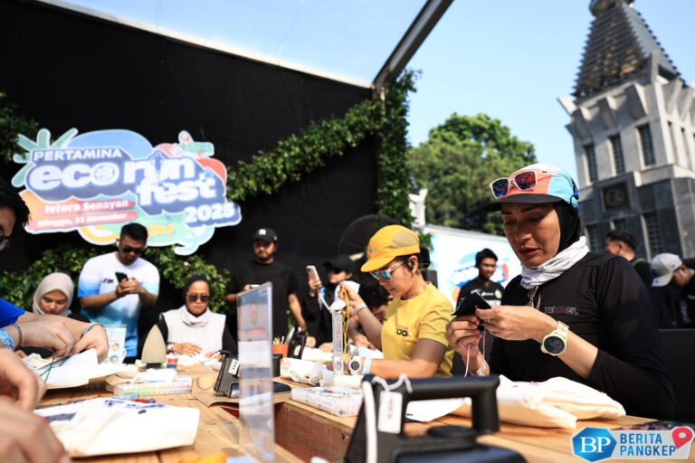 masyarakat-sulap-barang-lawas-di-road-to-pertamina-eco-runfest-2025