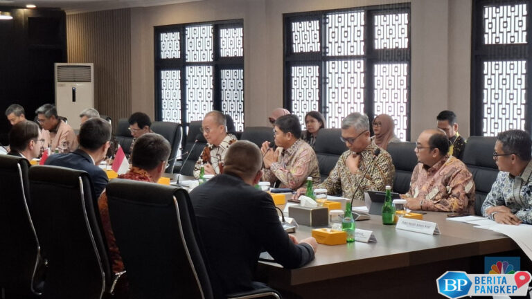 menperin-agus-terima-menlu-belarusia-di-kantornya-ini-hasilnya