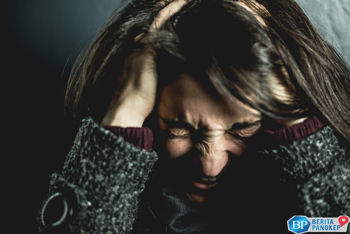 penyanyi-ini-kena-stroke-akibat-kebanyakan-makan-durian