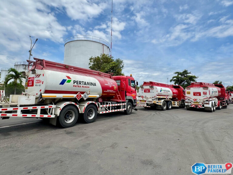 pertamina-dan-gubernur-jatim-sidak-bersama-distribusi-bbm-di-jember