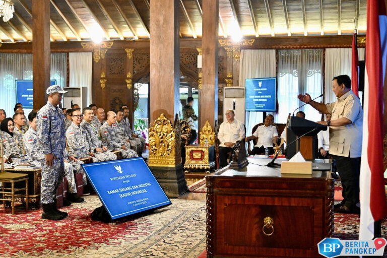 prabowo-lepas-peserta-retret-kadin-titip-pesan-indonesia-incorporated
